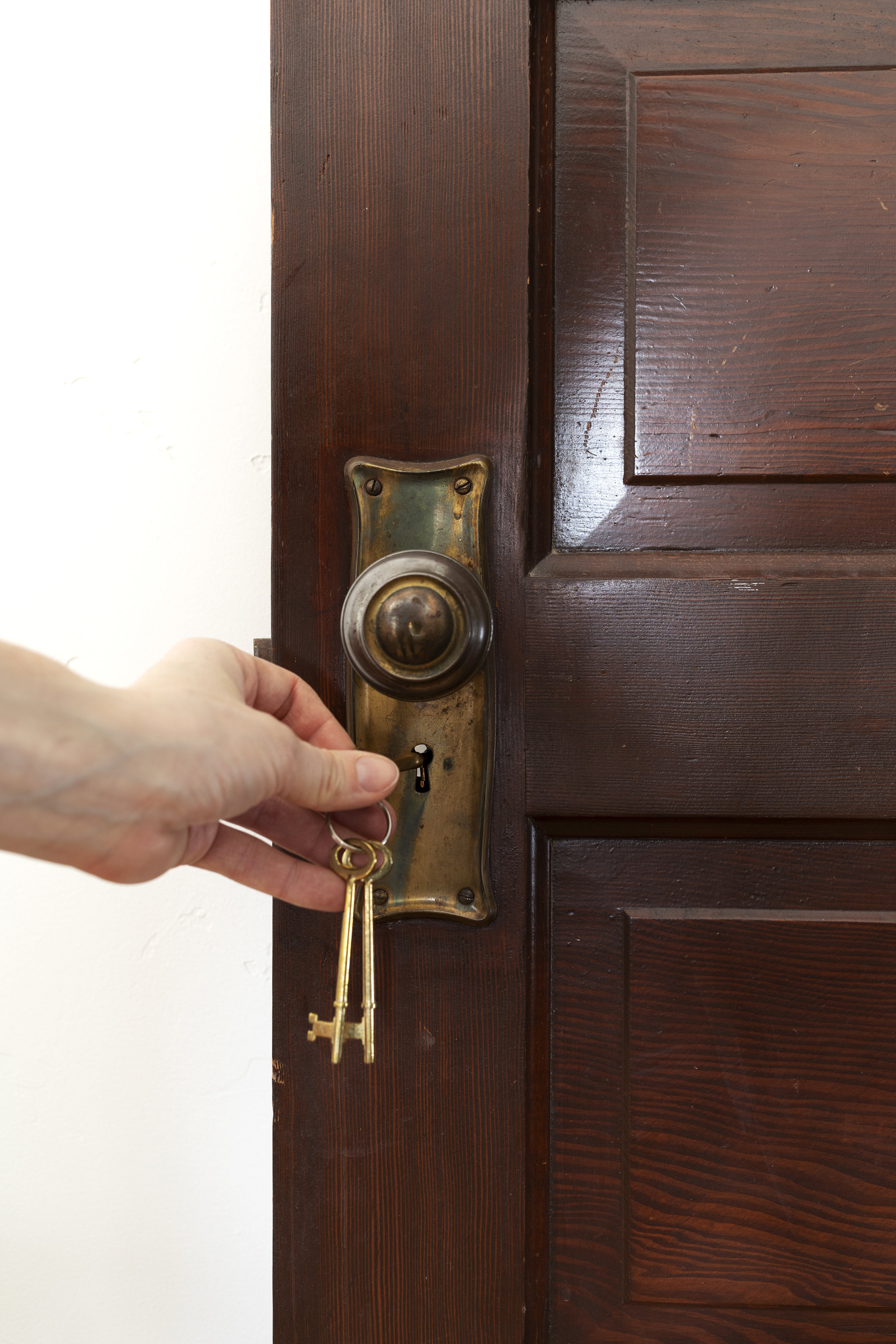 How to Replace a skeleton key For An Old Door — The Grit and Polish